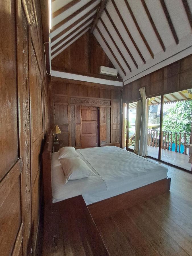 Diana'S Homestay Banyuwangi  Exteriör bild