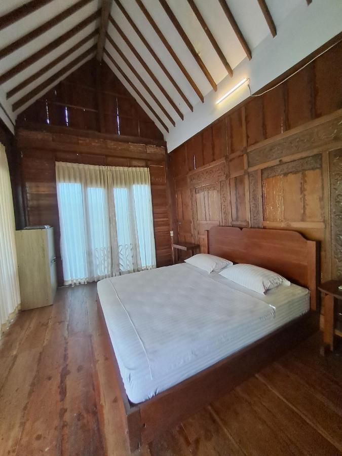 Diana'S Homestay Banyuwangi  Exteriör bild