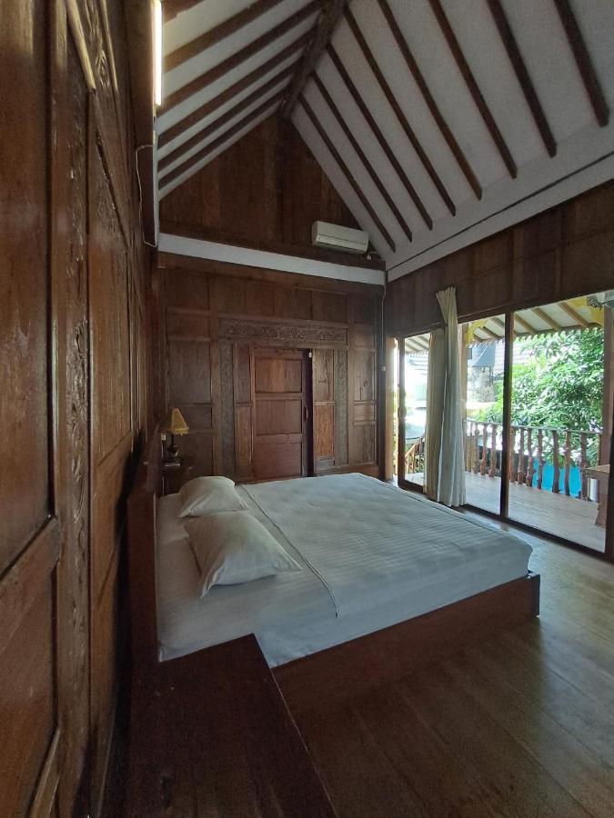 Diana'S Homestay Banyuwangi  Exteriör bild