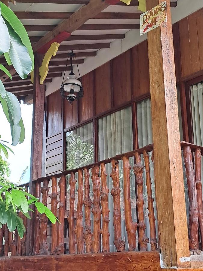 Diana'S Homestay Banyuwangi  Exteriör bild