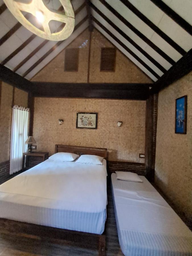 Diana'S Homestay Banyuwangi  Exteriör bild